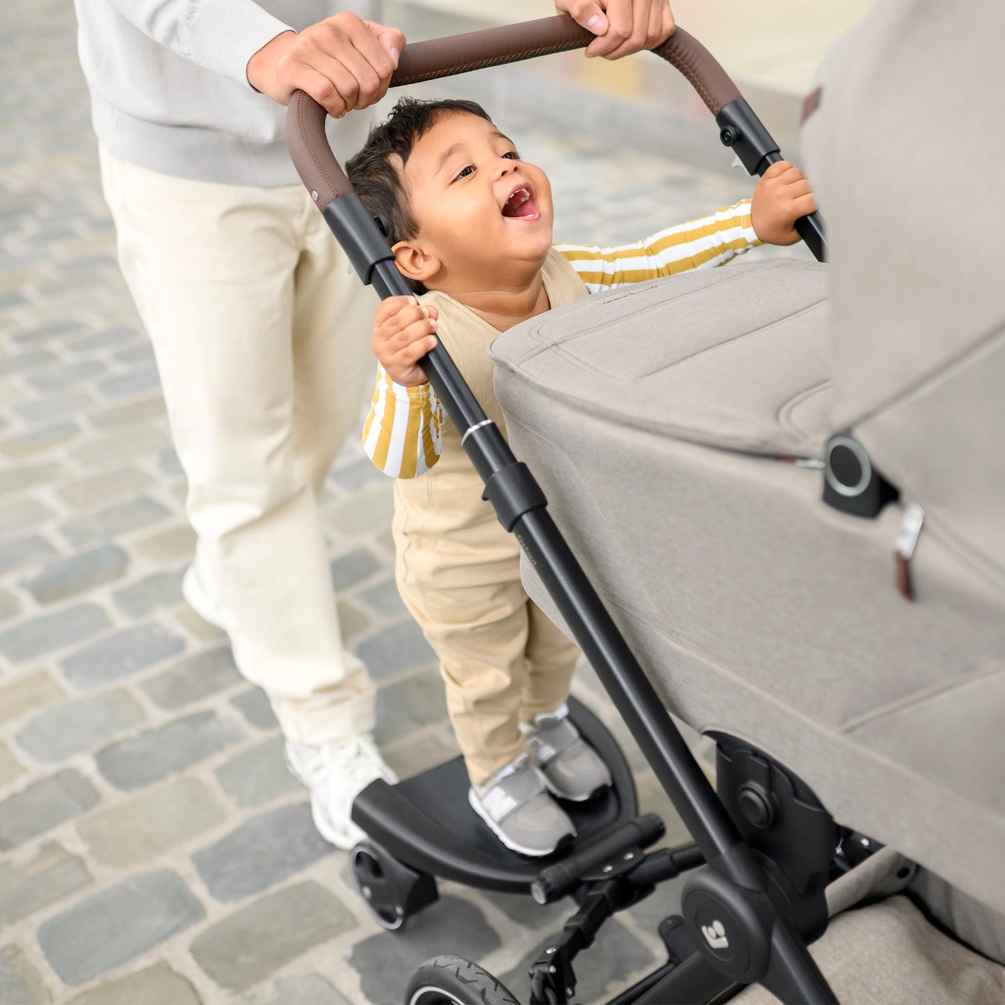 Maxi-Cosi Hop-on Board